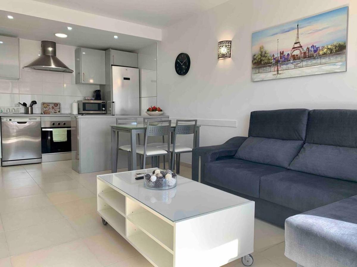 Aquamarina Beach Apartment Alcudia  Luaran gambar